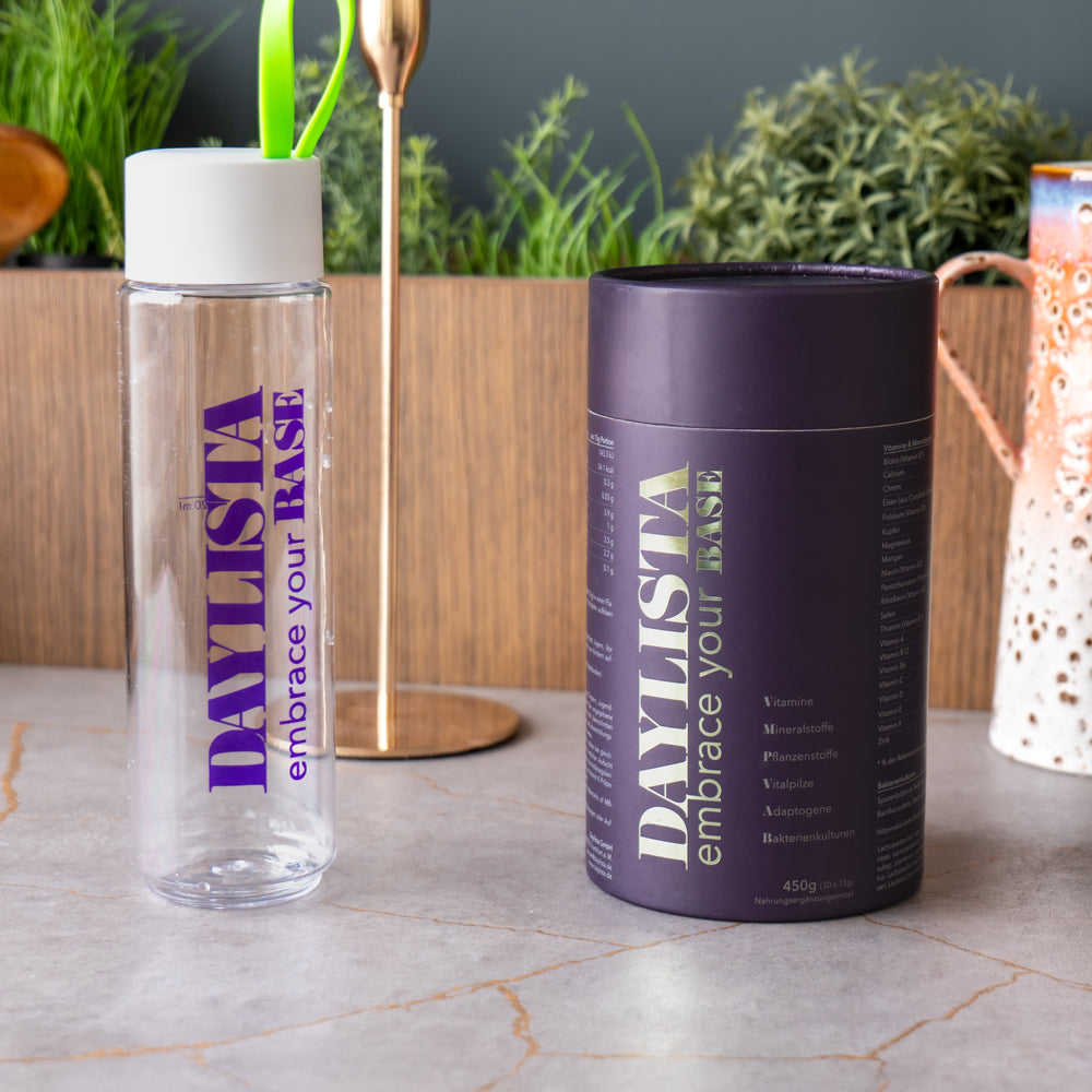 
                  
                    Daylista Trinkflasche und Dose
                  
                